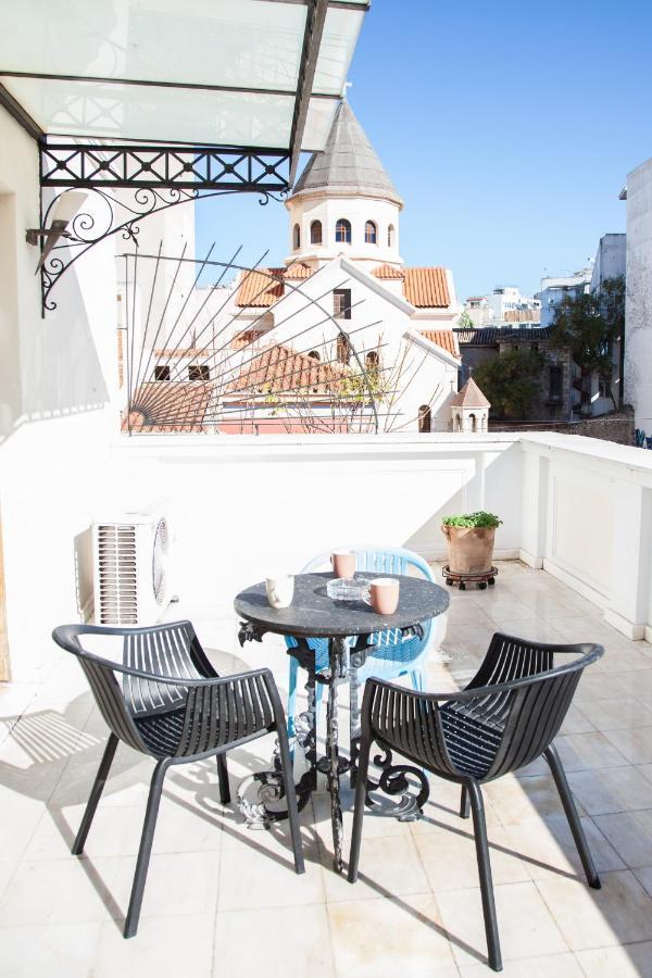 Unique Apt W/ Veranda Walking Distance To Sites Appartement Athene Buitenkant foto