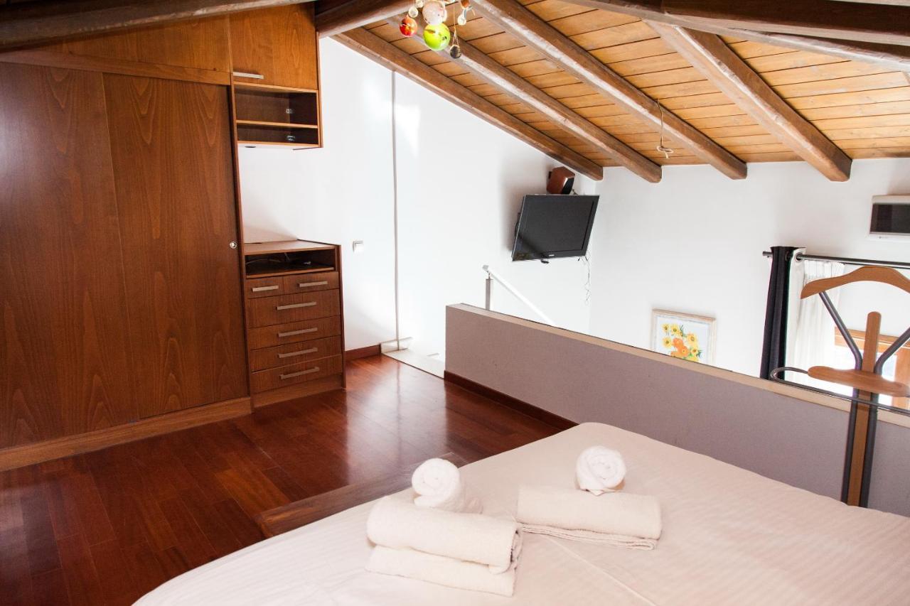 Unique Apt W/ Veranda Walking Distance To Sites Appartement Athene Buitenkant foto