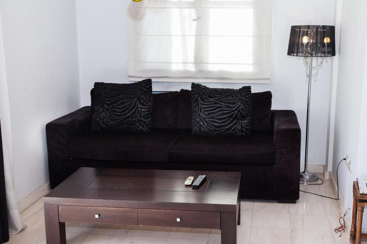 Unique Apt W/ Veranda Walking Distance To Sites Appartement Athene Buitenkant foto